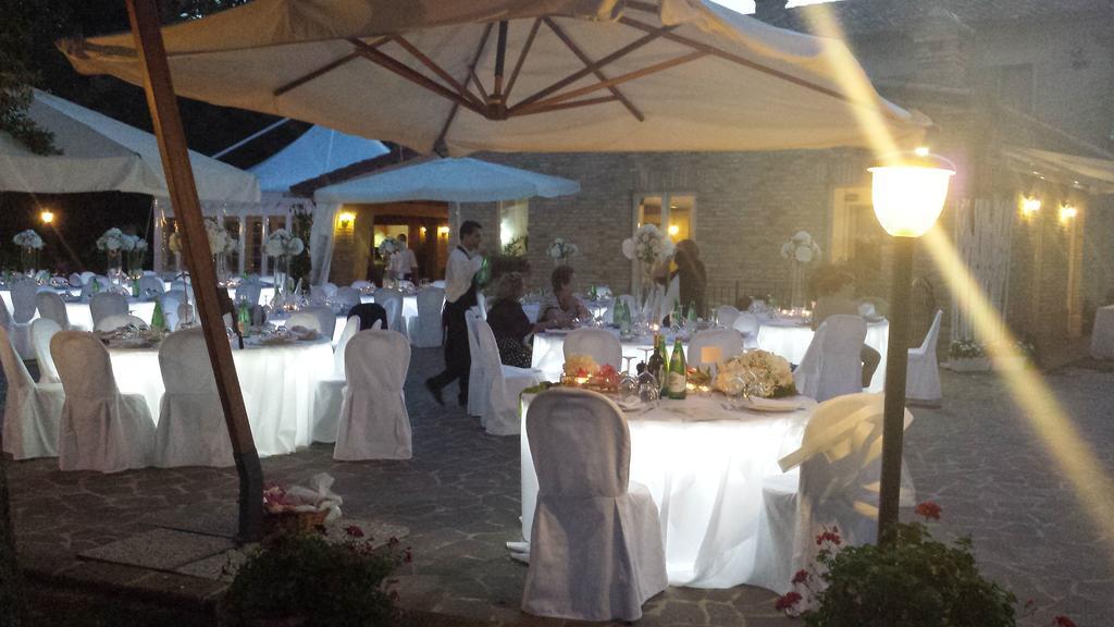فيلا فانوفي Ristorante Country House Isolabelgatto المظهر الخارجي الصورة